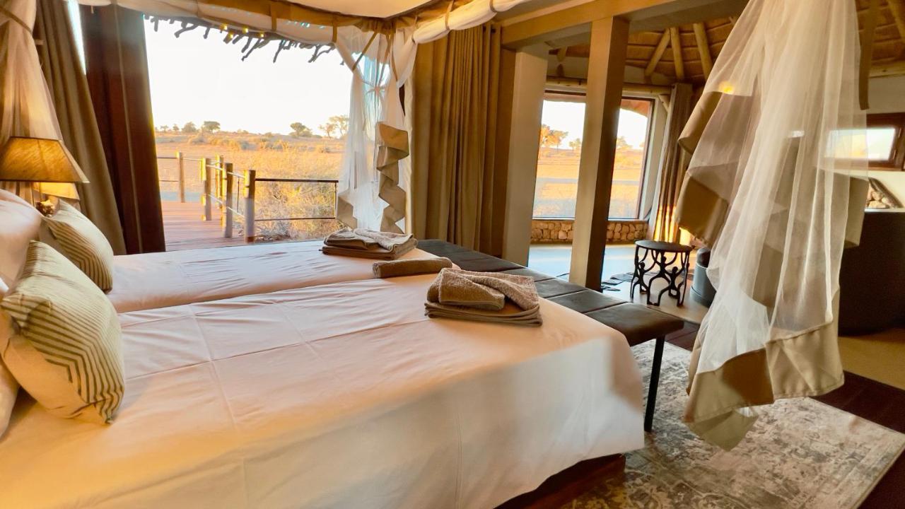 Kalahari Red Dunes Lodge Kalkrand Екстериор снимка