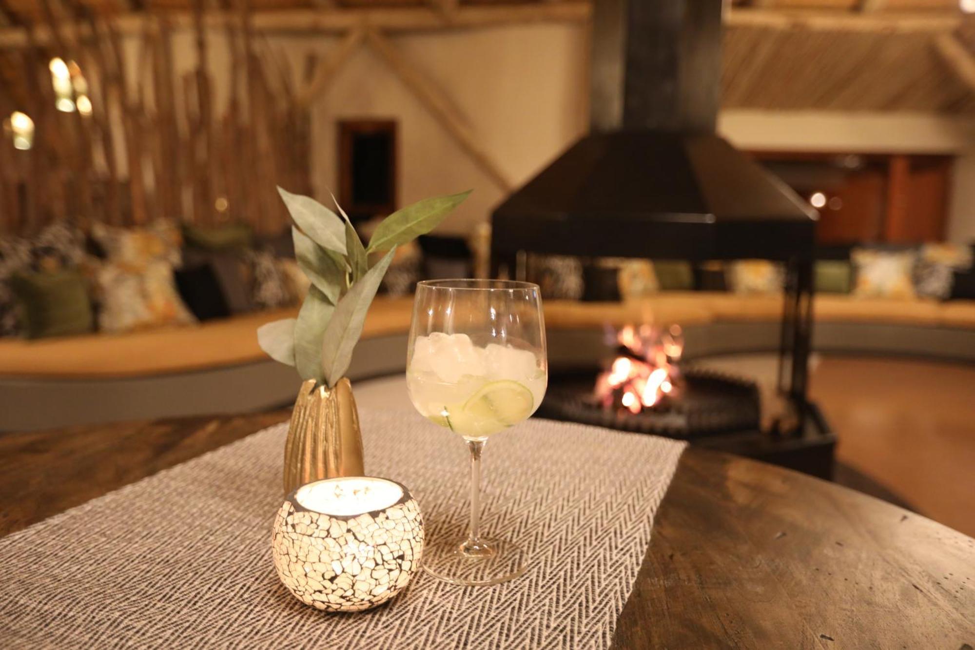 Kalahari Red Dunes Lodge Kalkrand Екстериор снимка